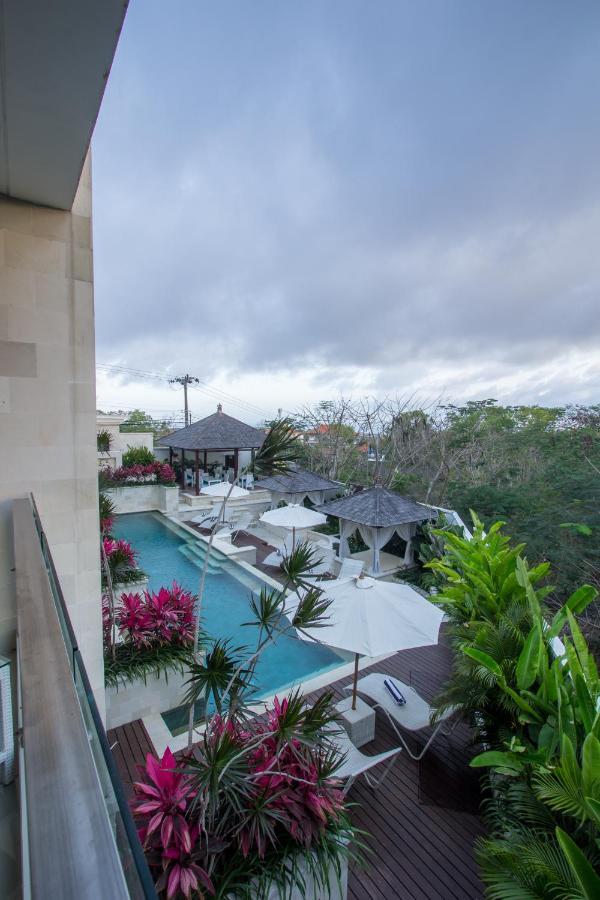 Hotel Adhiloka Uluwatu Exterior foto