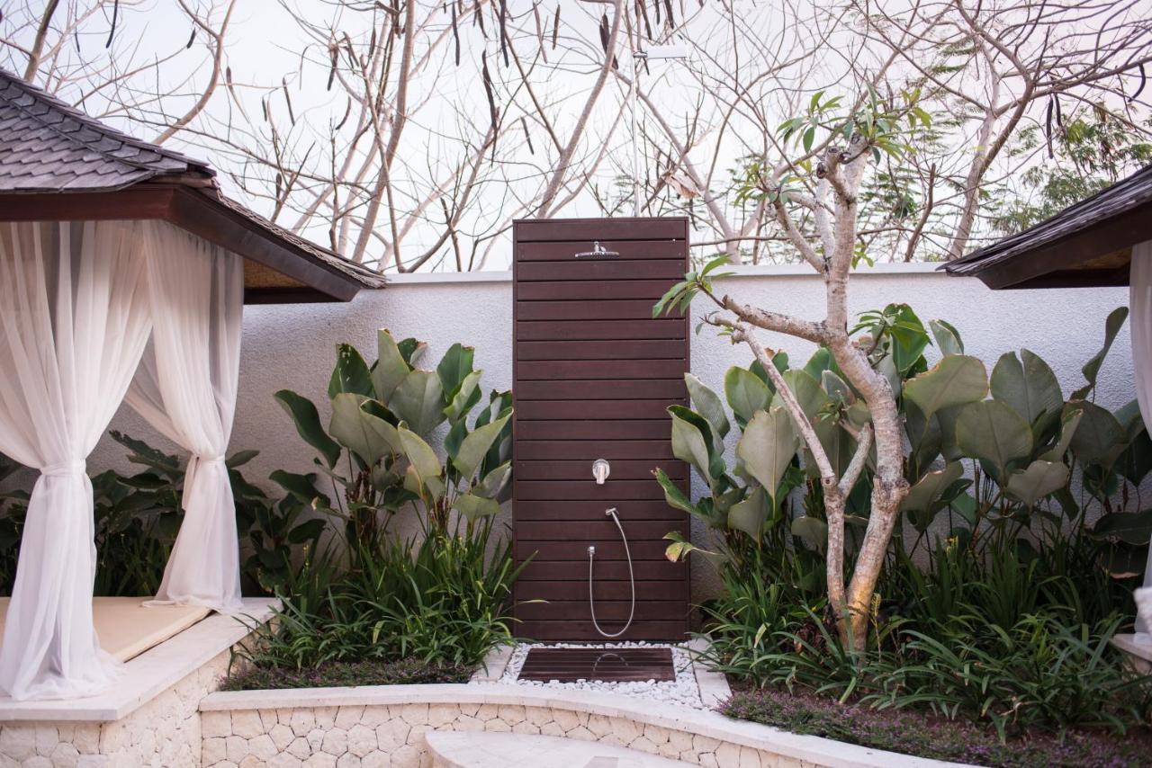 Hotel Adhiloka Uluwatu Exterior foto
