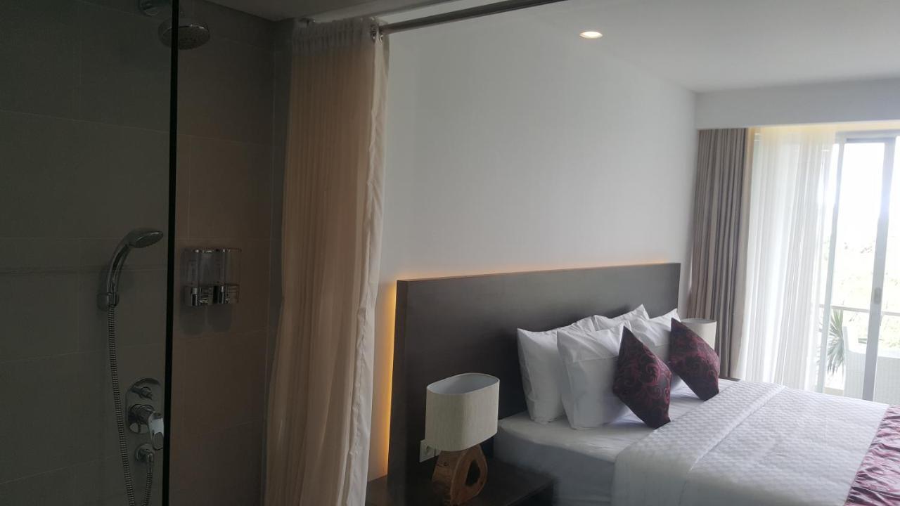 Hotel Adhiloka Uluwatu Exterior foto