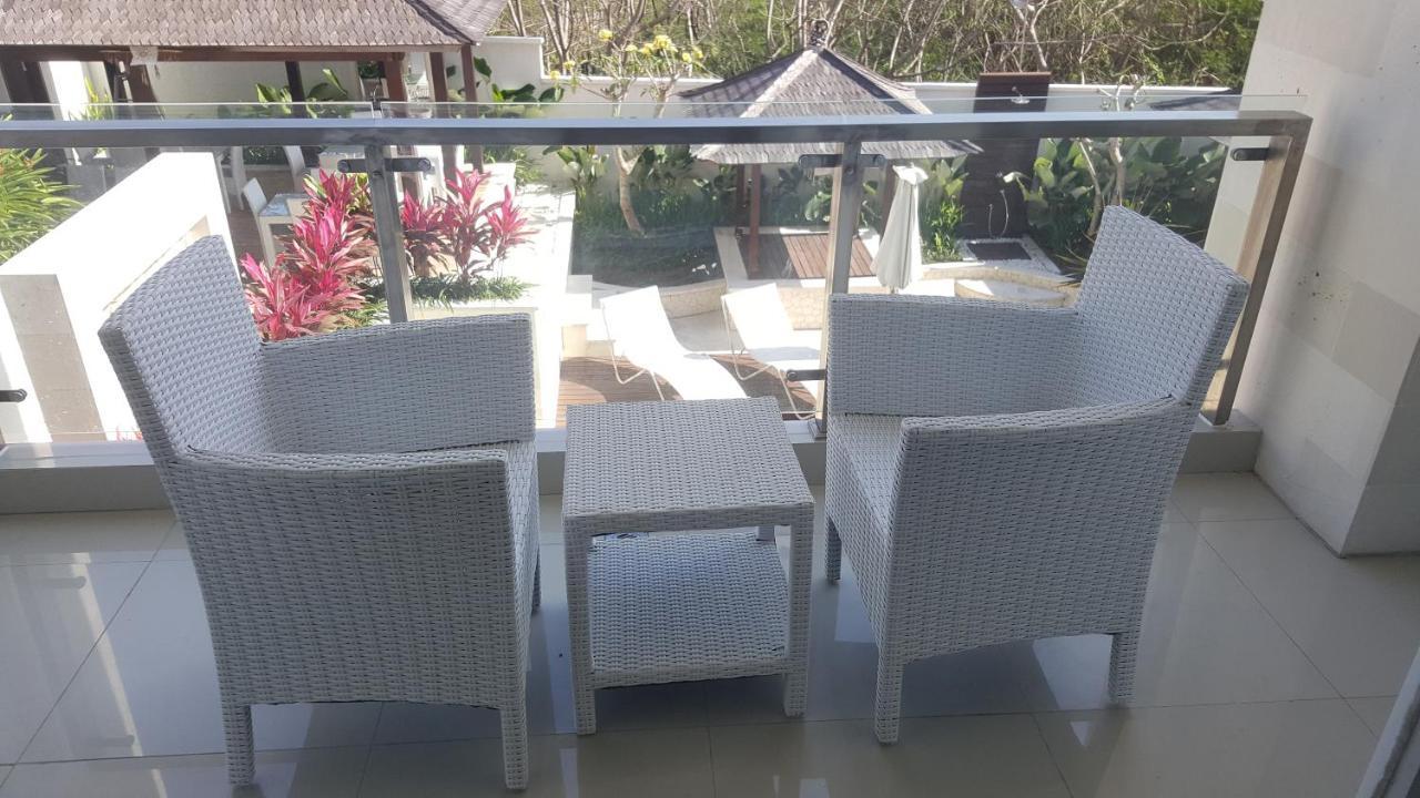 Hotel Adhiloka Uluwatu Exterior foto