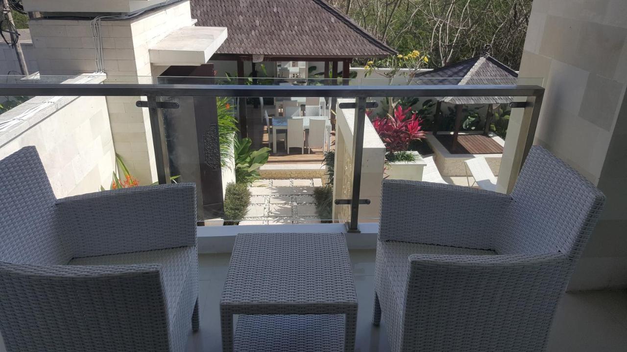 Hotel Adhiloka Uluwatu Exterior foto