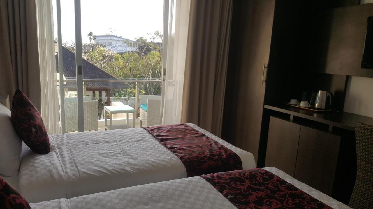 Hotel Adhiloka Uluwatu Exterior foto