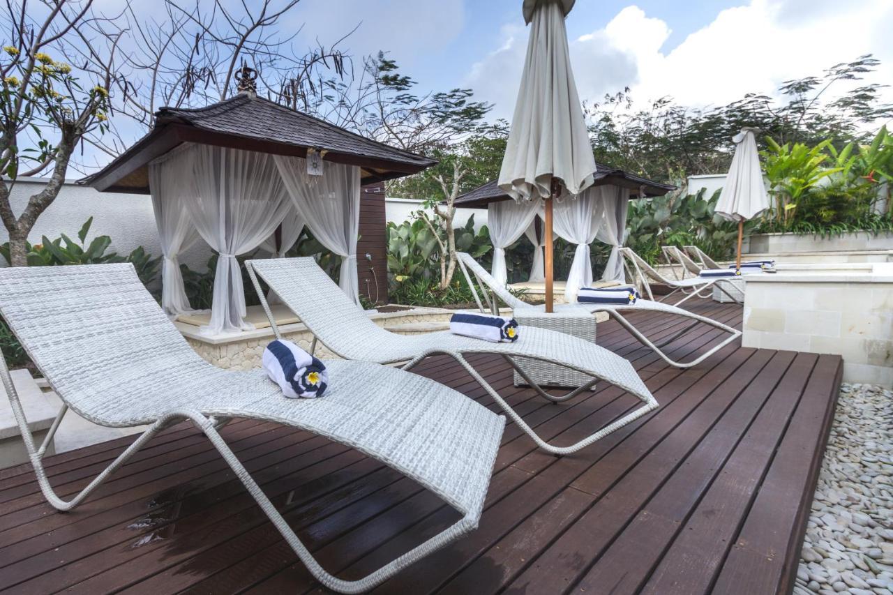 Hotel Adhiloka Uluwatu Exterior foto